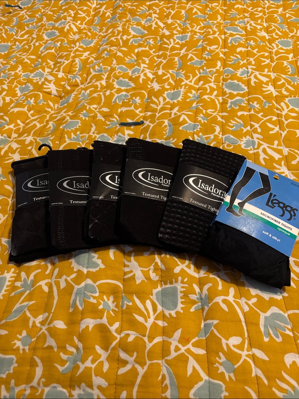 Lot of 6 Pairs of Tights Isadora Leggs Textured Black